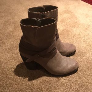 Cute, Aldo booties